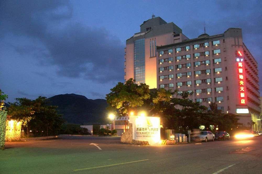Kenting Maldives Hotspring Hotel Hengchun Exterior photo